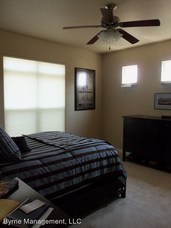 Foto del edificio - 2740 Harvest Ridge Hts