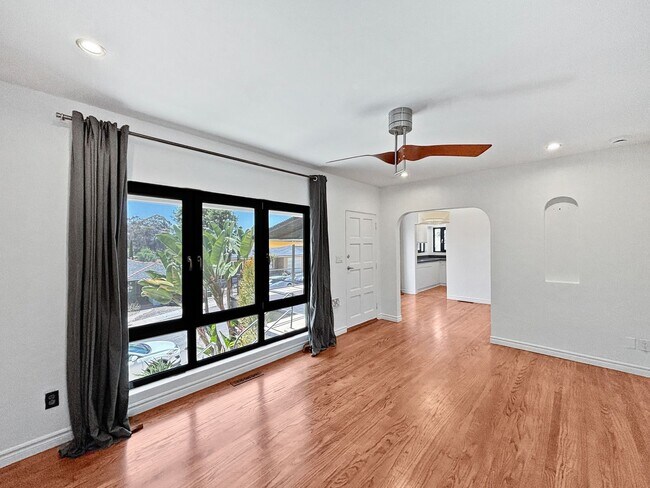 Building Photo - Beautiful 3BD/2BA House in Rolando Park W/...