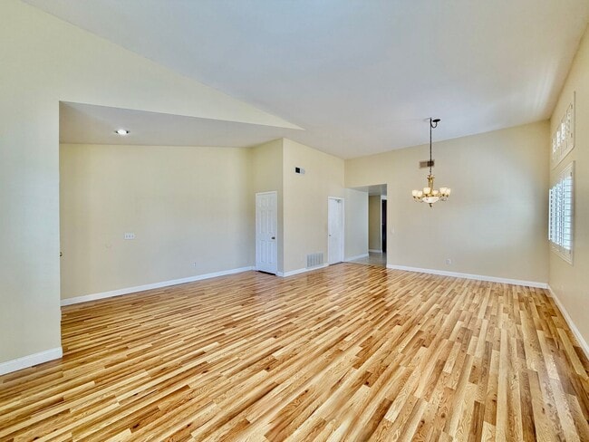 Building Photo - Charming Murrieta Home with Dual Living Spaces & Spacious Covered Patio