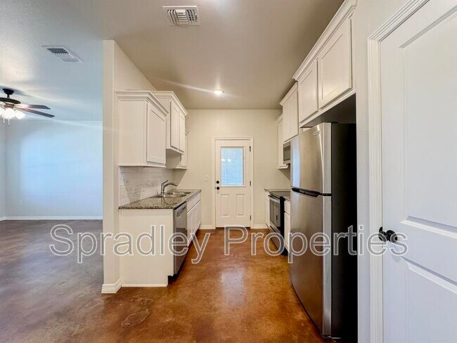 Building Photo - 1003 Sparrow Cove