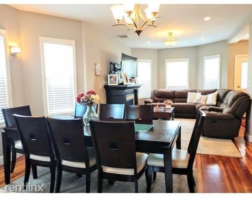 Building Photo - 2 br, 2 bath Apartment - 107 Neponset Ave