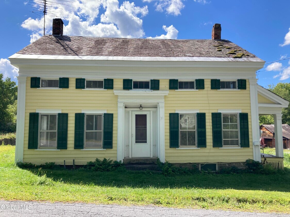 Primary Photo - 916 Chamberlin Mills Rd