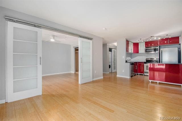 Foto del edificio - 1032 N Clarkson St