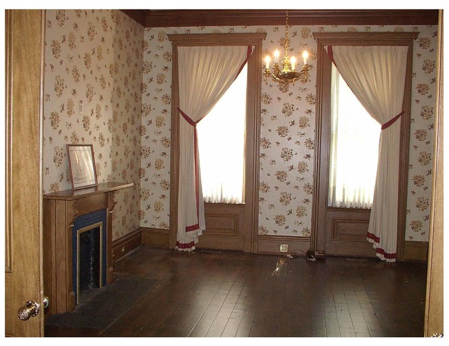 Interior Photo - Grant House