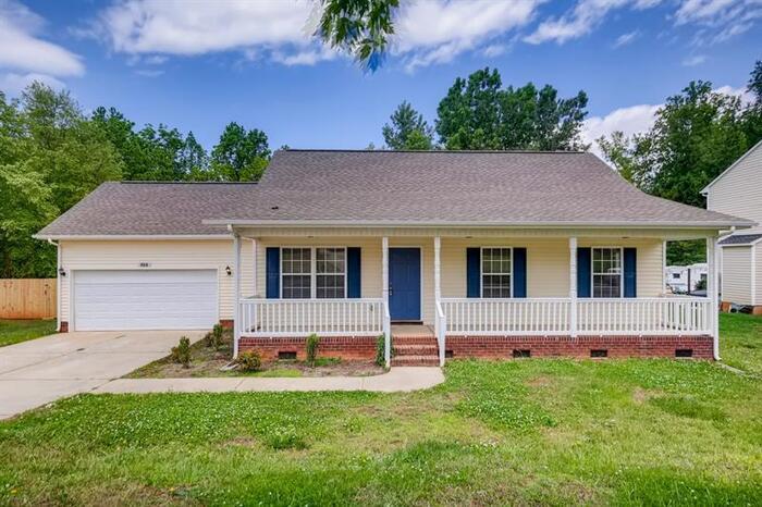Primary Photo - 332 Lone Tree Lane, Clover, SC, 29710