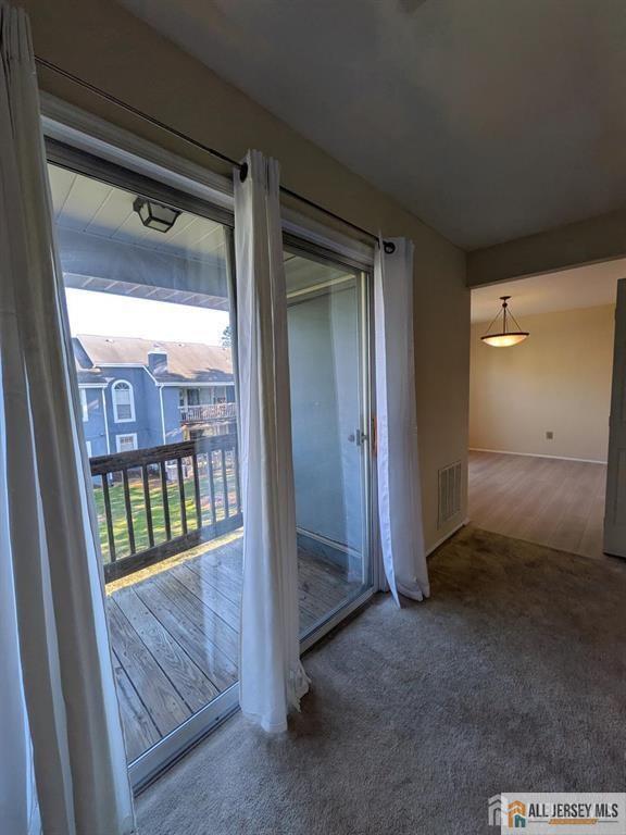 Foto del edificio - 48 Tanglewood Ct