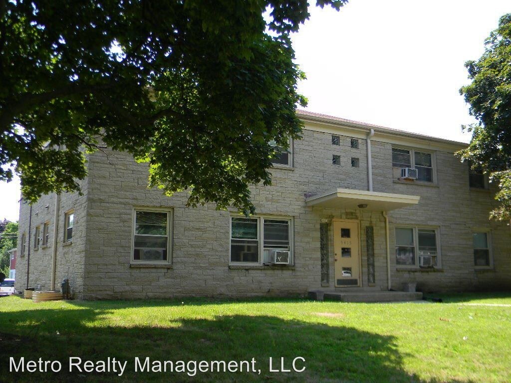 Primary Photo - 5415 W Forest Home Ave