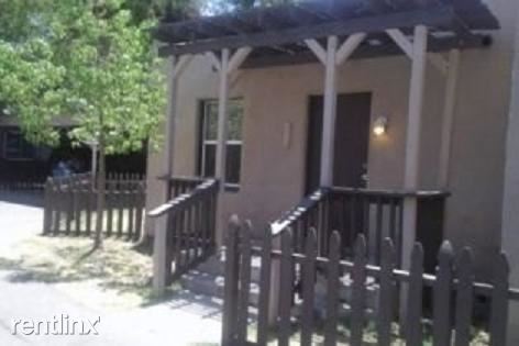 Primary Photo - 250 S Juanita St
