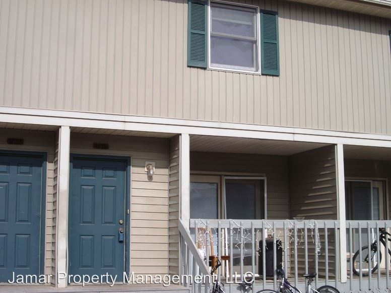 Primary Photo - 1735 N Lincoln St