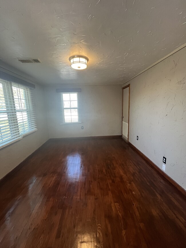 Building Photo - 15662 County Rd 3540