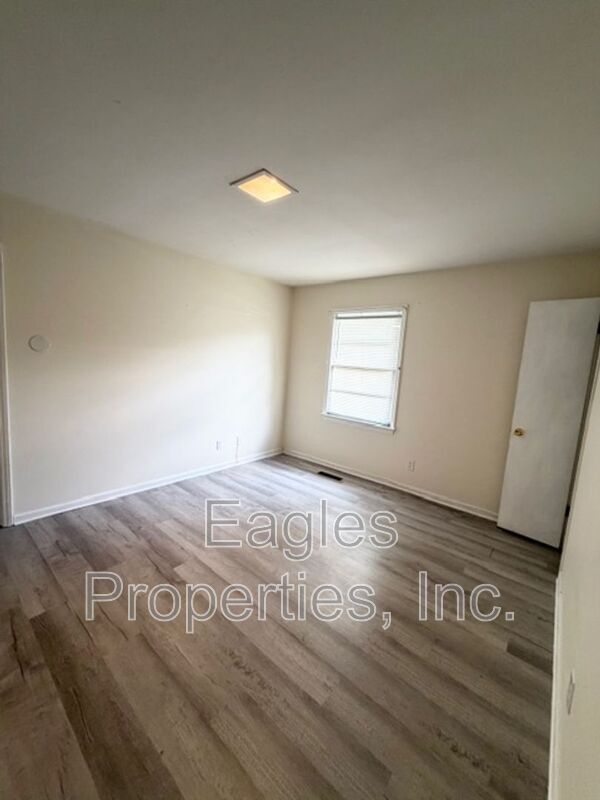 Foto del edificio - 2803 Warrick Cir