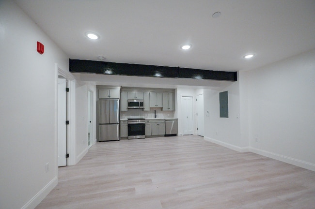 Photo - 126 Adelaide Ave Apartment