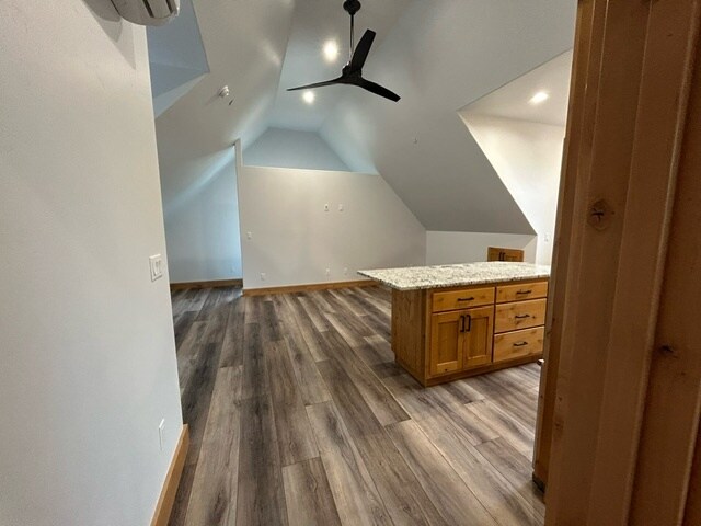 Foto del edificio - 4344 Walnut Dr