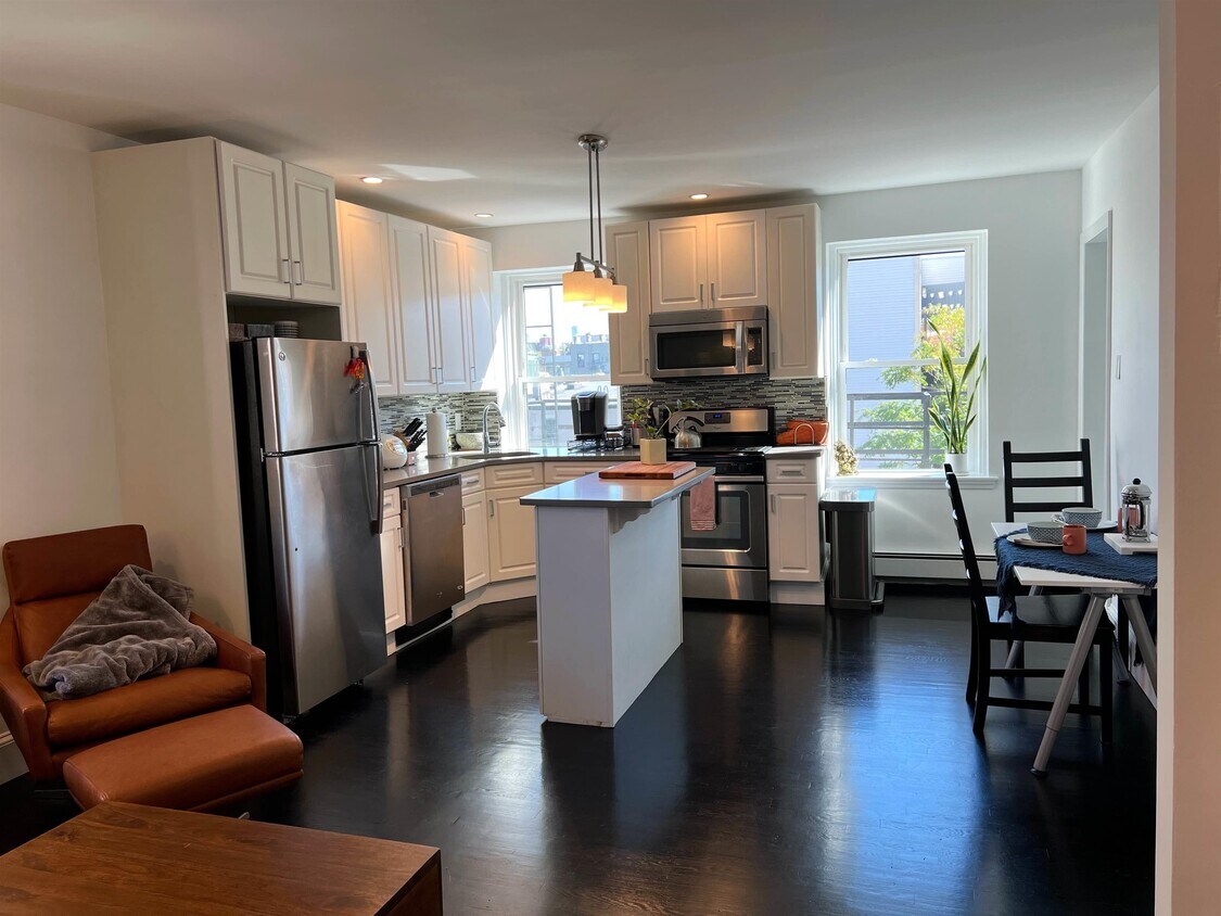 Foto principal - 315 Willow Ave