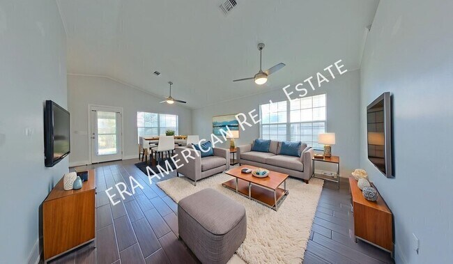 Building Photo - 415 Pristine Water Ln