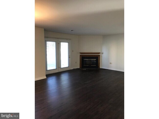 Foto del edificio - 168 Heather Ln