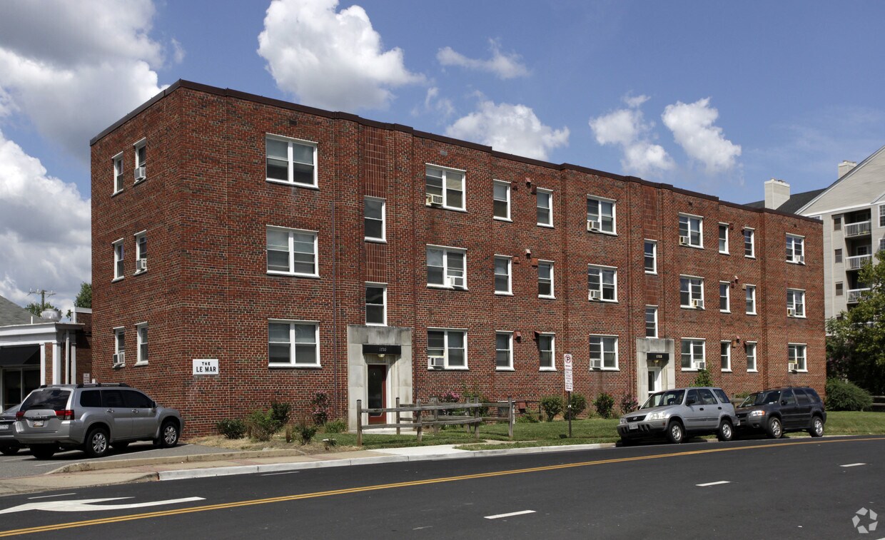Foto del edificio - Lemar Apartments