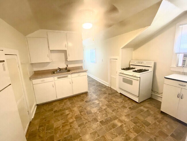 Foto del edificio - 2412 S 17th St