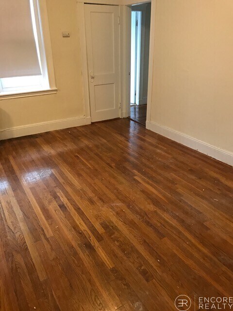 Foto del edificio - 109 Brainerd Rd