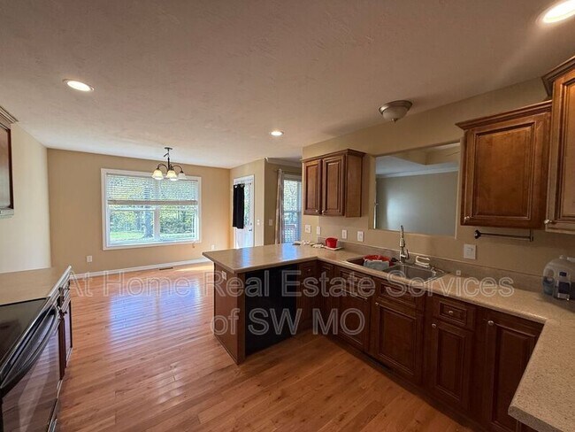 Foto del edificio - 3627 N Miller Valley Ct