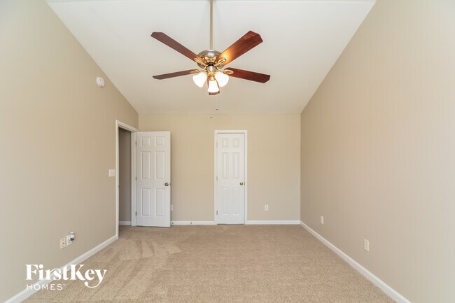 Foto del edificio - 6 Linkside Ct