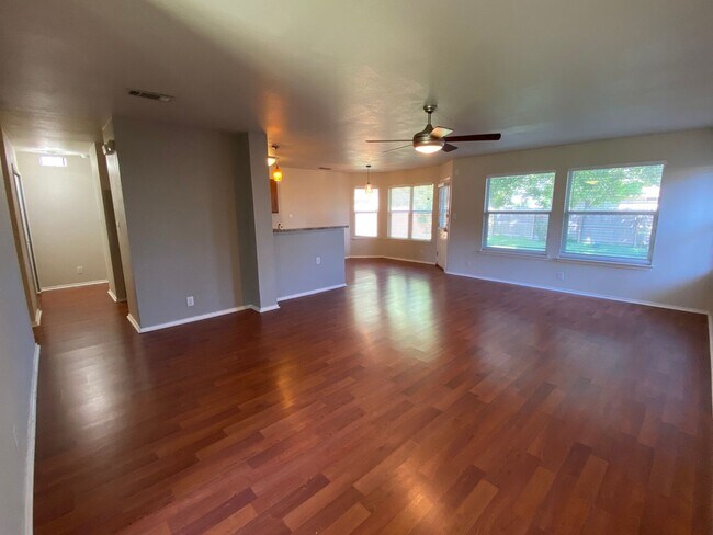 Foto del edificio - Charming 3 bedroom in Helotes