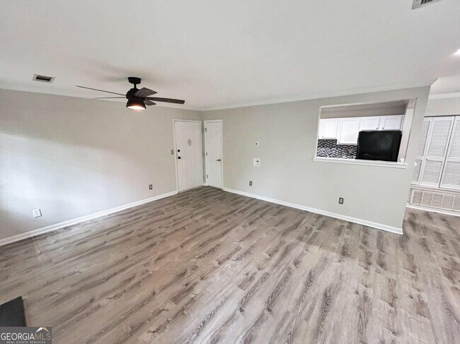 Foto del edificio - 4006 Wingate Way