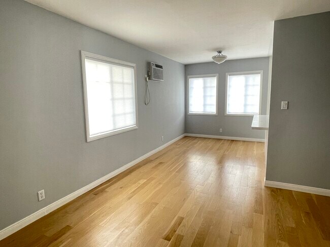 Foto del edificio - 1534 N Ave 47