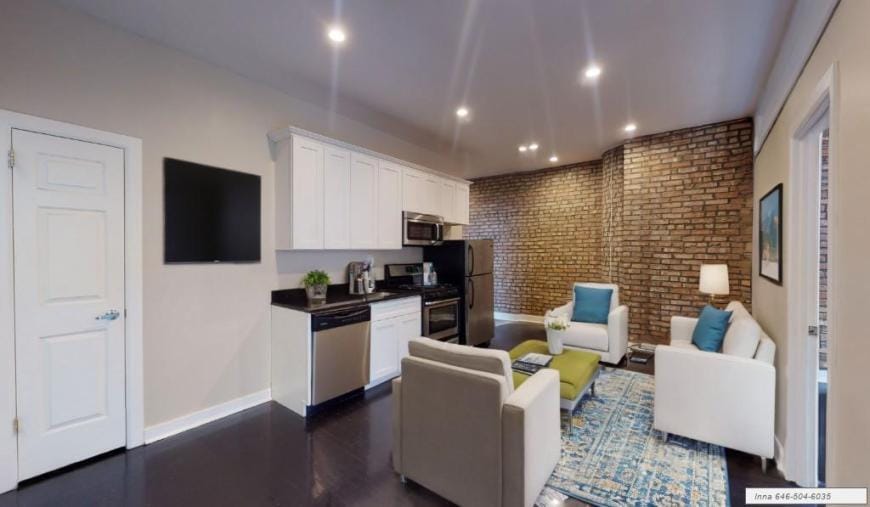 Primary Photo - 3 bedroom in New York NY 10026