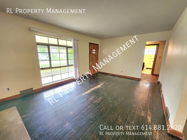 Building Photo - Charming 3 Bedroom 1 Bathroom Single Famil...