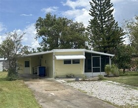 Building Photo - 1410 Lakeview Dr