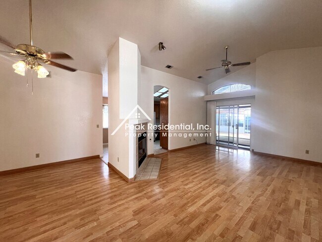 Building Photo - 8113 Bellsbrae Dr