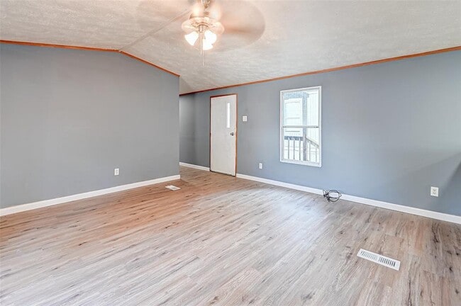Building Photo - 14134 Shadow Bay Dr