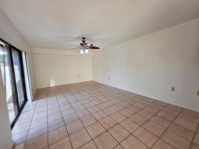 Photo - 832 Blue Ridge Circle Unit Apartment
