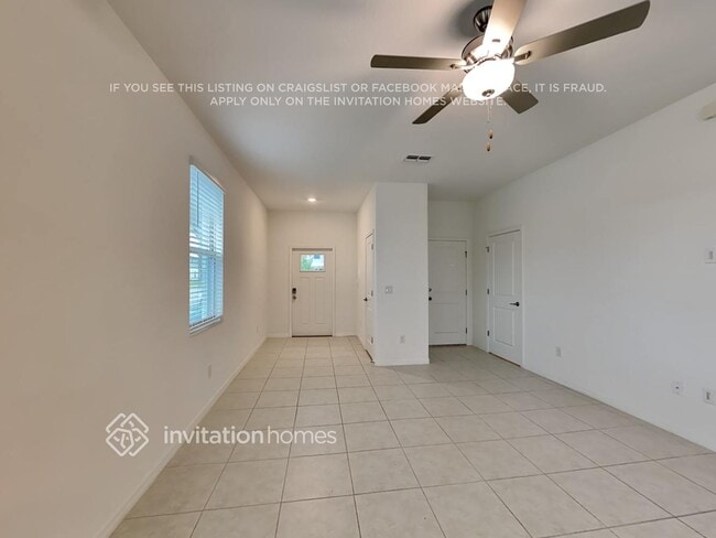 Building Photo - 8278 Crescent Oaks Dr