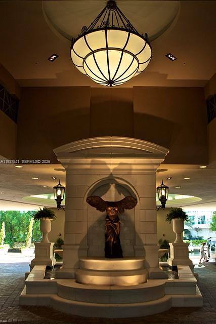 Foto del edificio - 150 Sunny Isles Blvd