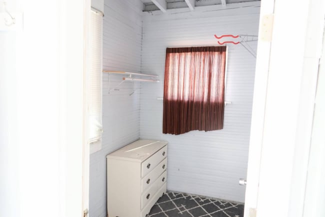 Building Photo - 330 Massasoit Rd