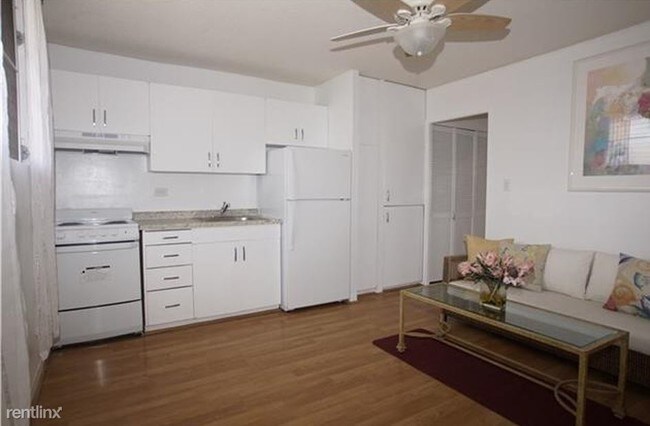 Foto del edificio - 1 br, 1 bath  - 236 Liliuokalani Ave Apt 703