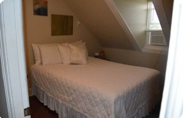 Foto del edificio - 86 Home Ave