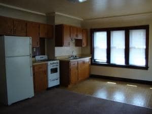  - 3432 E Cudahy Ave
