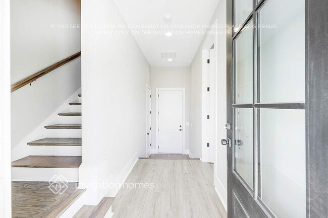 Foto del edificio - 647 Vernon Ave