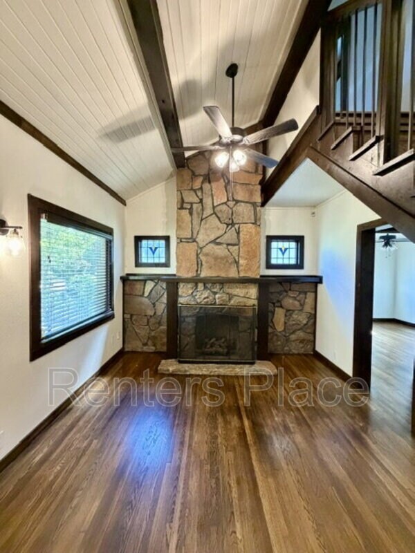 Foto del edificio - 2808 E 1st St S