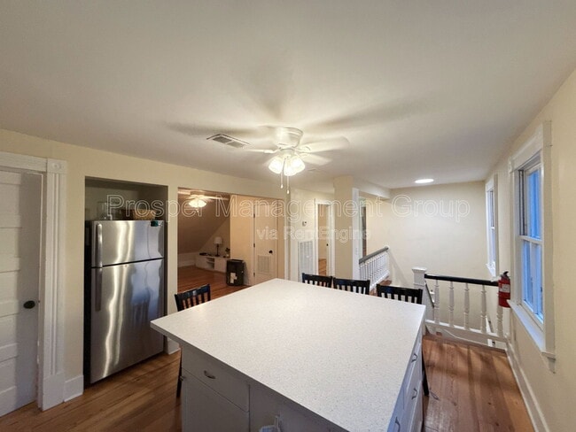 Building Photo - 47 Ashley Ave