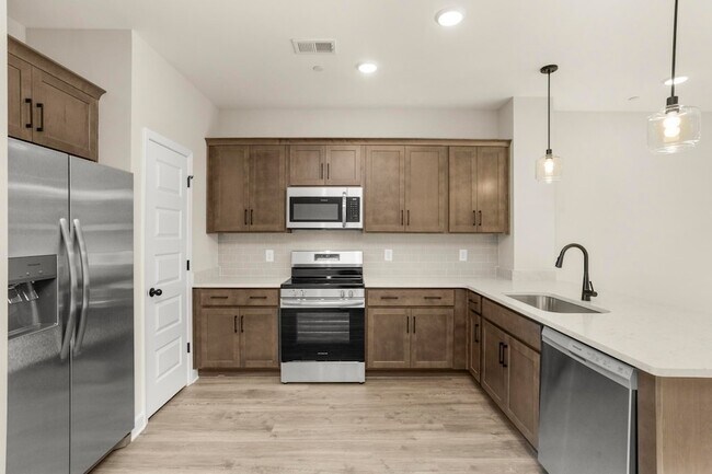 Foto del edificio - 521 Tappan Private Ln