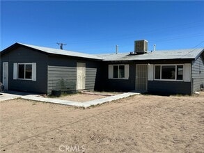 Building Photo - 661 Arbor Way
