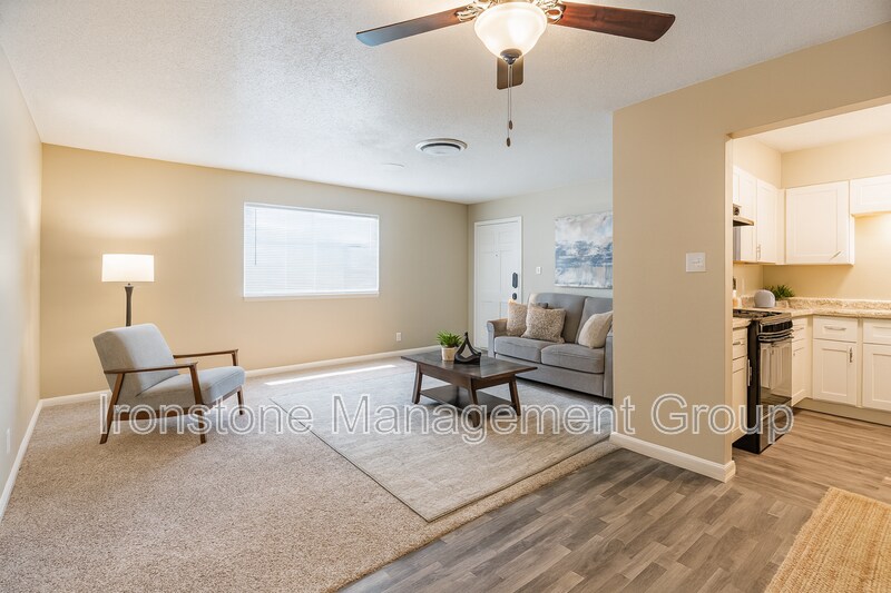 Foto principal - 4513 E 31st St