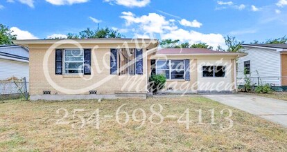 Building Photo - 3104 Taft St