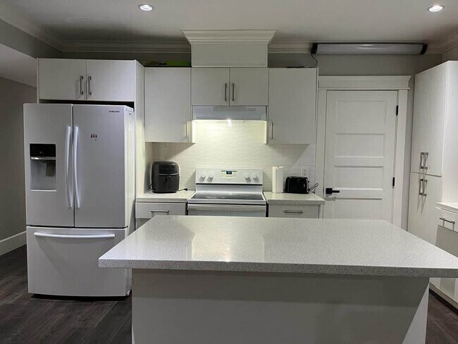 Photo du bâtiment - 920 Wavertree Rd