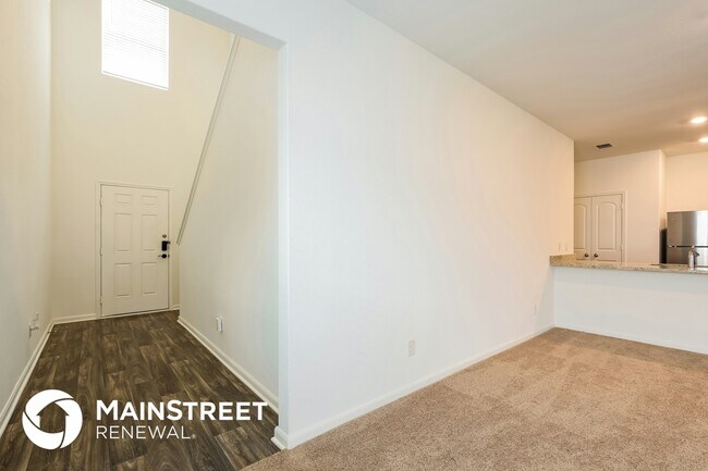 Building Photo - 818 Shady Brk