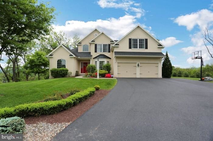 Primary Photo - 5 bedroom in Reading PA 19606